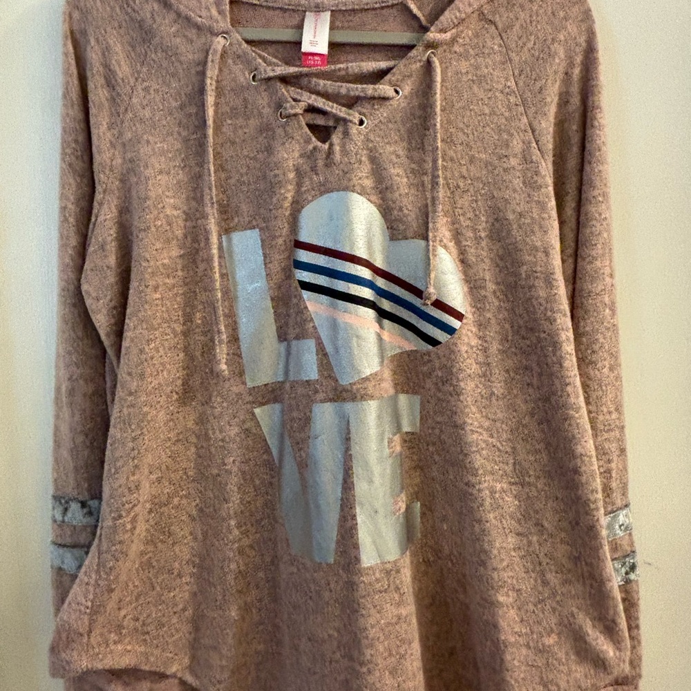 No Boundaries Graphic Hoodie